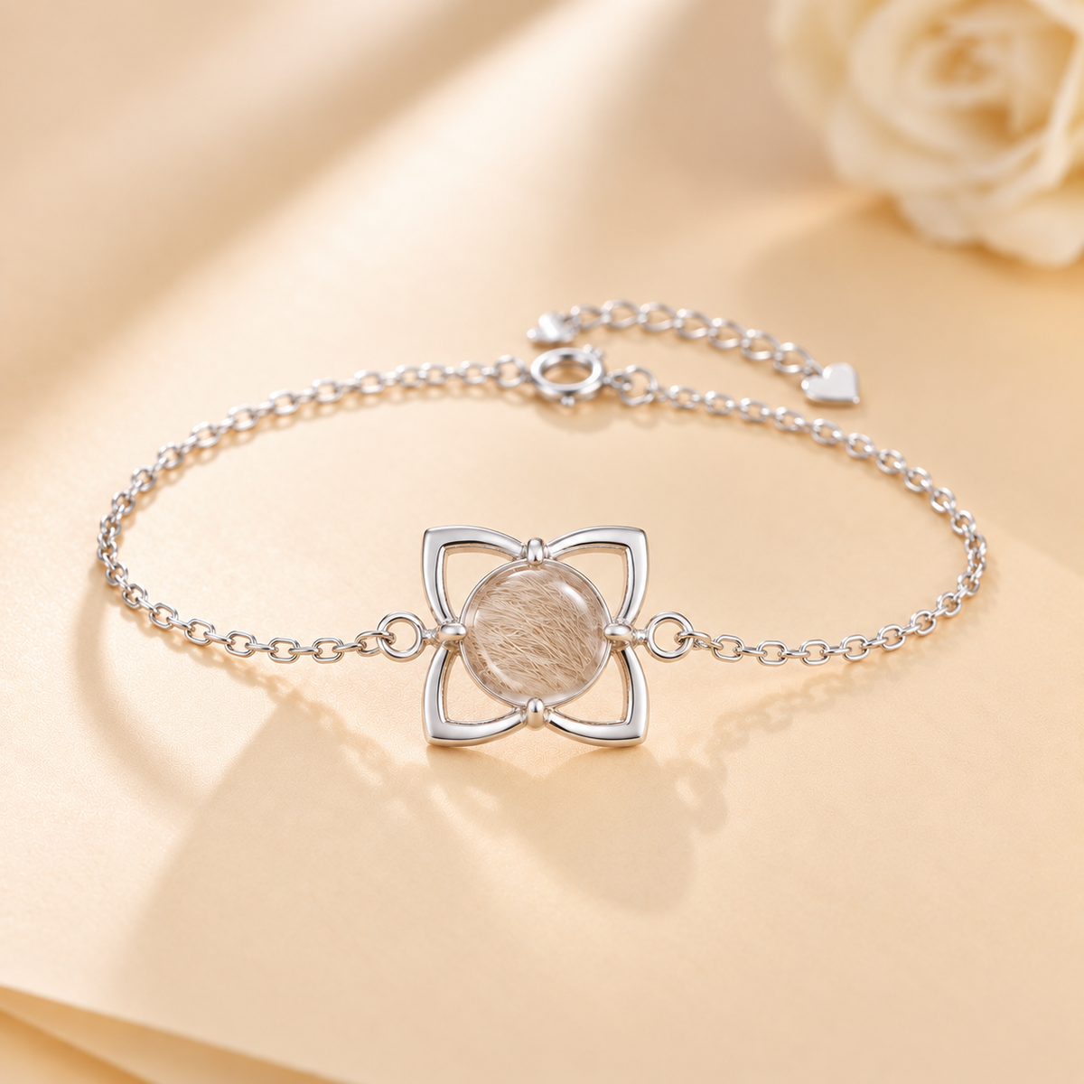 Toujours Closeness silver pet keepsake bracelet with 8 × 8 mm centerpiece